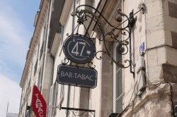 LE 47 BAR TABAC - Hôtels / Bars Blois