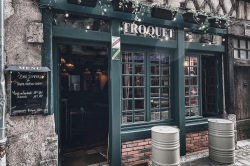 LE TROQUET - Hôtels / Bars Blois
